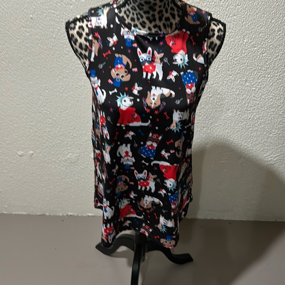 Cute puppy 4th of July sleeveless top